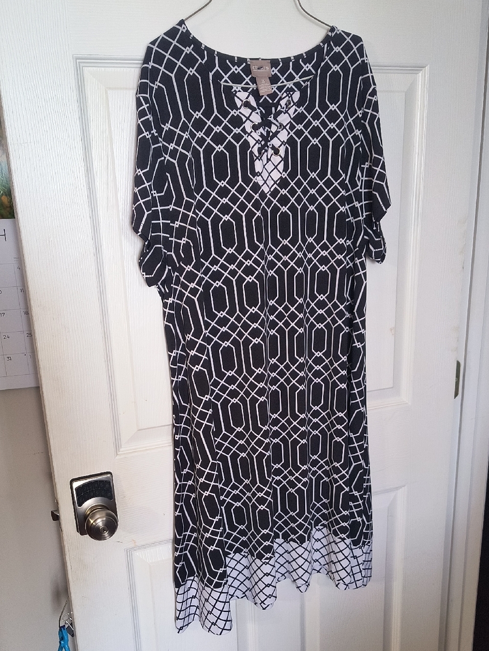 Chico's Black and White Geometric Dress, Chicos Size 3